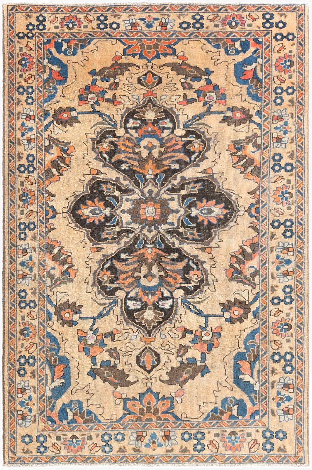 5' 1 x 7' 10 Hamedan Rug