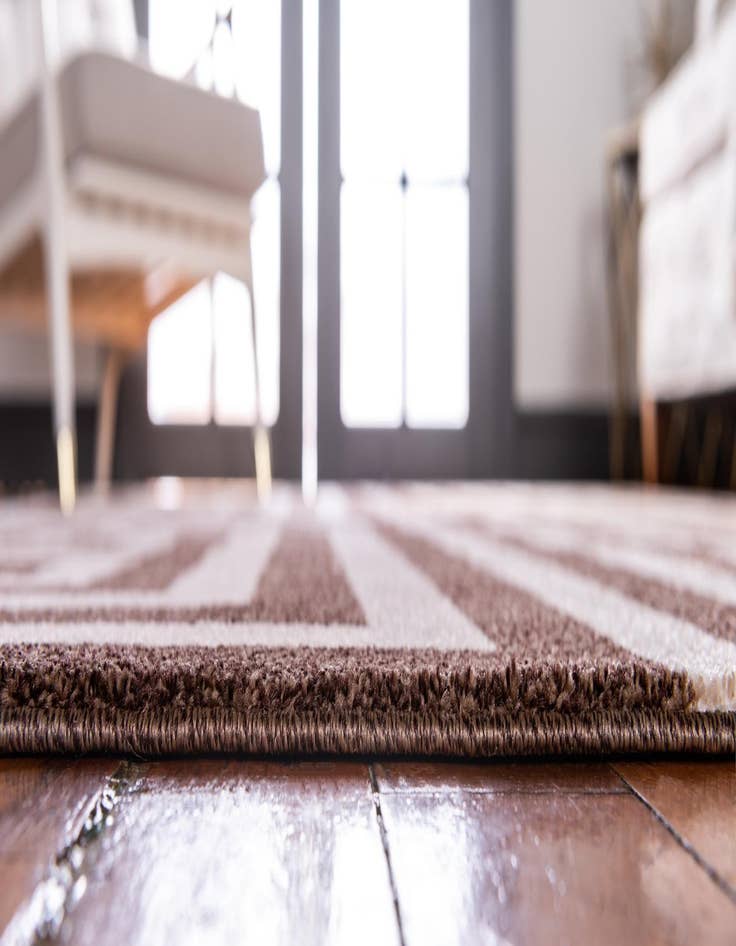 Detail image of 9' x 12' 2 Hera Rug