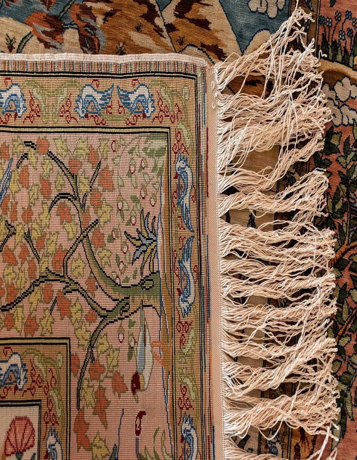 Detail image of 2' 4 x 2' 7 Hereke Silk Rug