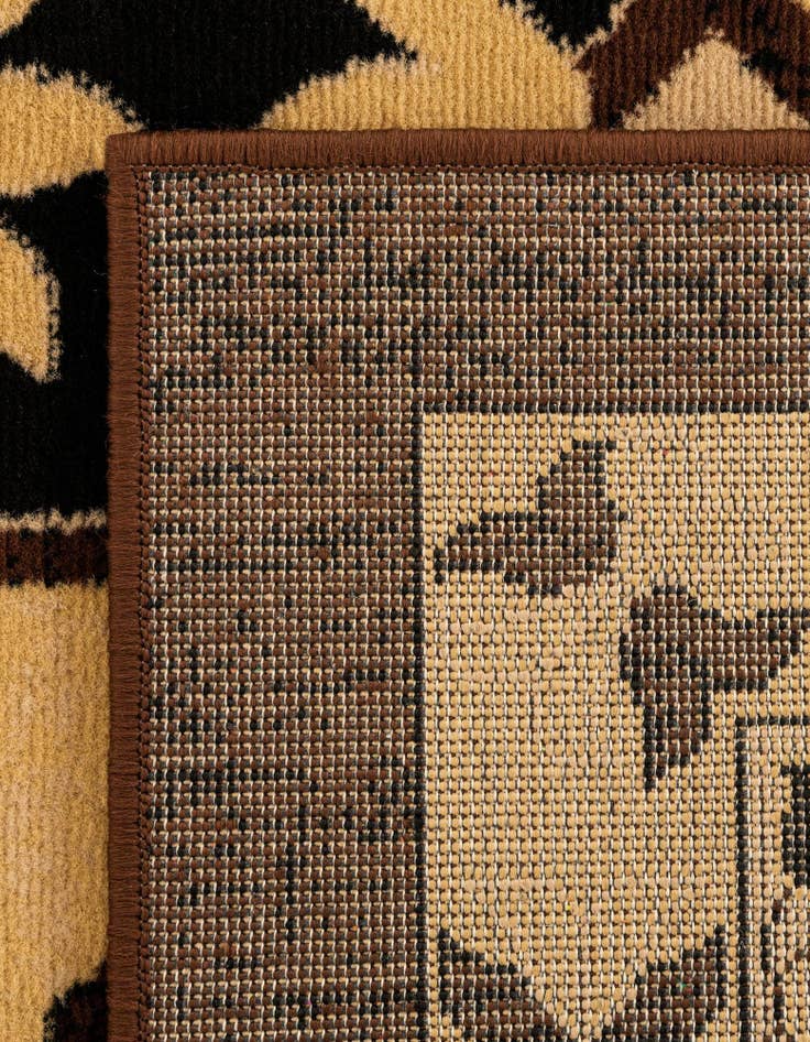 Detail image of 10' x 13' Heris Rug