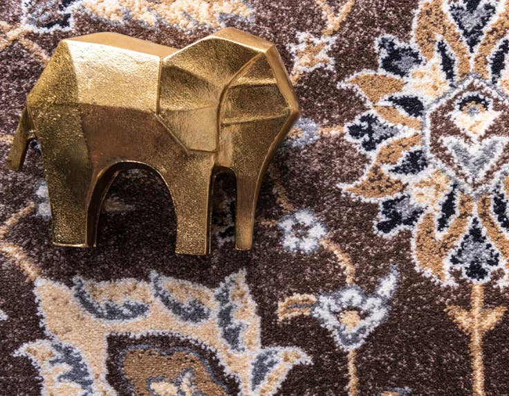 Detail image of 8' x 10' Heritage Rug