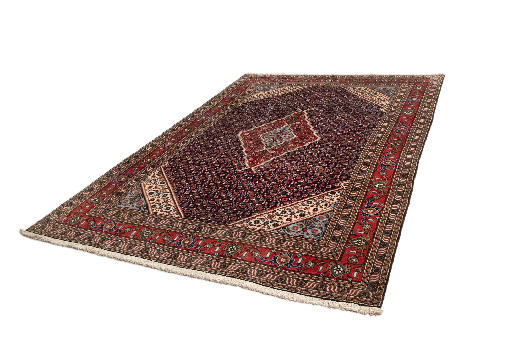 7' 6 x 10' 8 Heriz Wool Rug