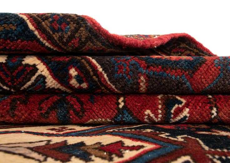 Detail image of 7' 1 x 9' 3 Heriz Wool Rug