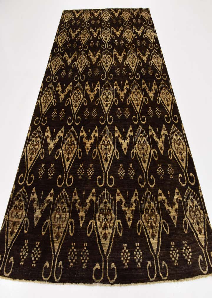 6' 10 x 9' 10 Hand Knotted Ikat Rug