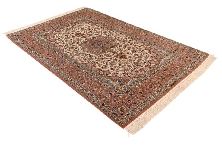 Detail image of 4' 9 x 7' 2 Isfahan Rug