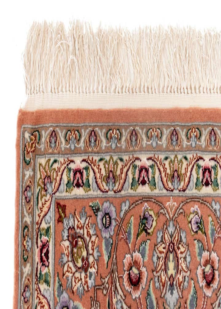 4' 9 x 7' 2 Isfahan Rug