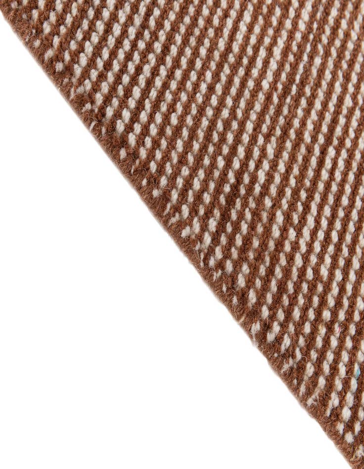 Detail image of 5' 2 x 8' 1 Hand Woven Jill Zarin English Manor Wool Rug