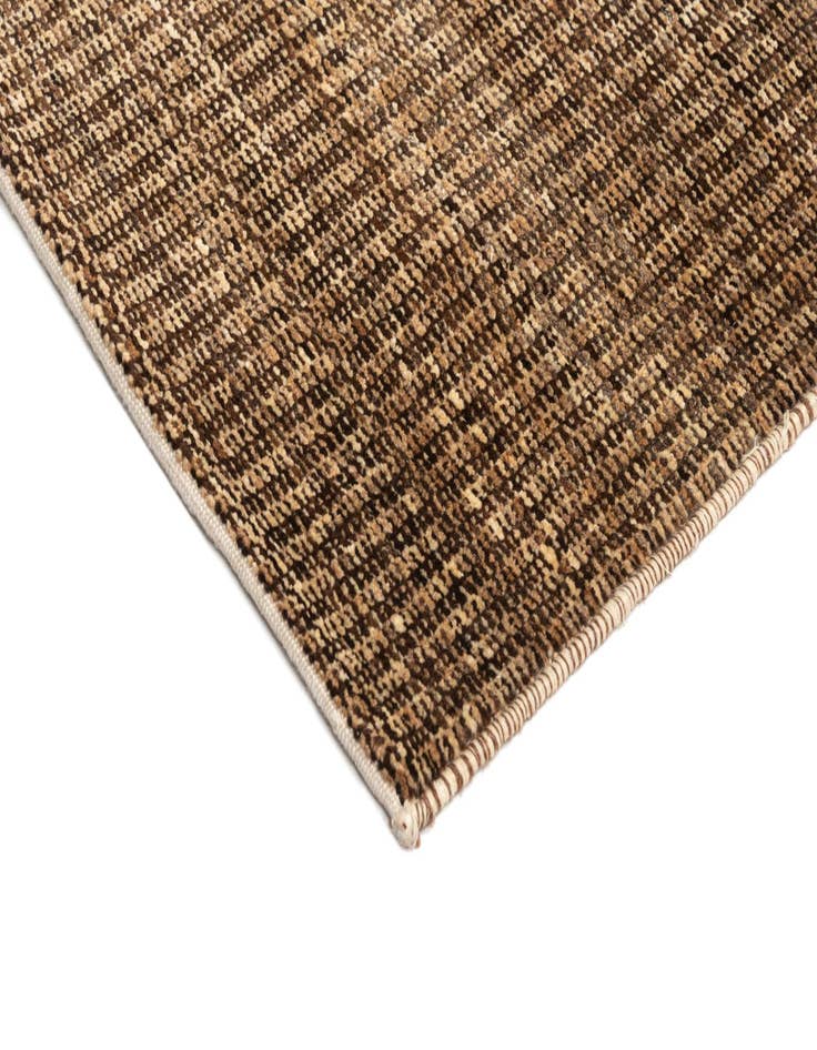 Detail image of 5' 5 x 7' 11 Juma Wool Rug