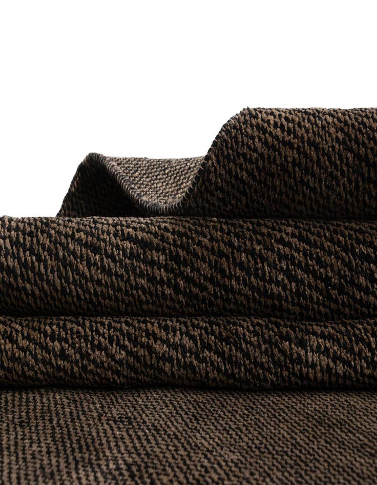 Detail image of 5' 6 x 7' 10 Juma Wool Rug