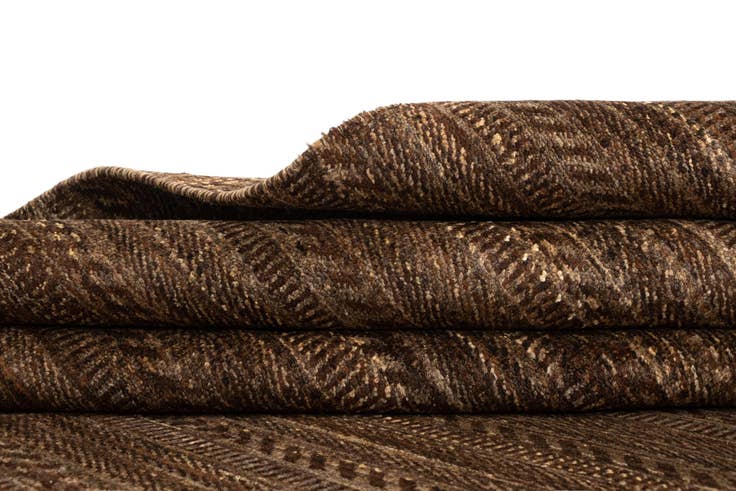 Detail image of 5' 6 x 7' 6 Juma Wool Rug