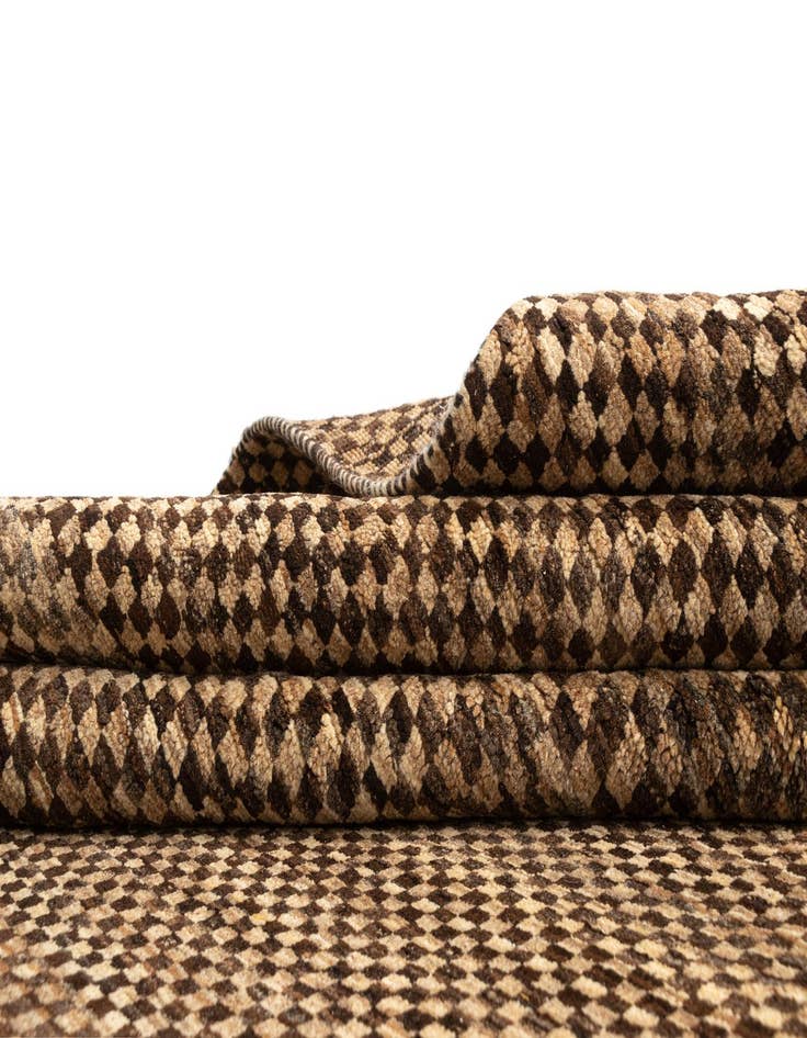 Detail image of 5' 5 x 7' 10 Juma Wool Rug