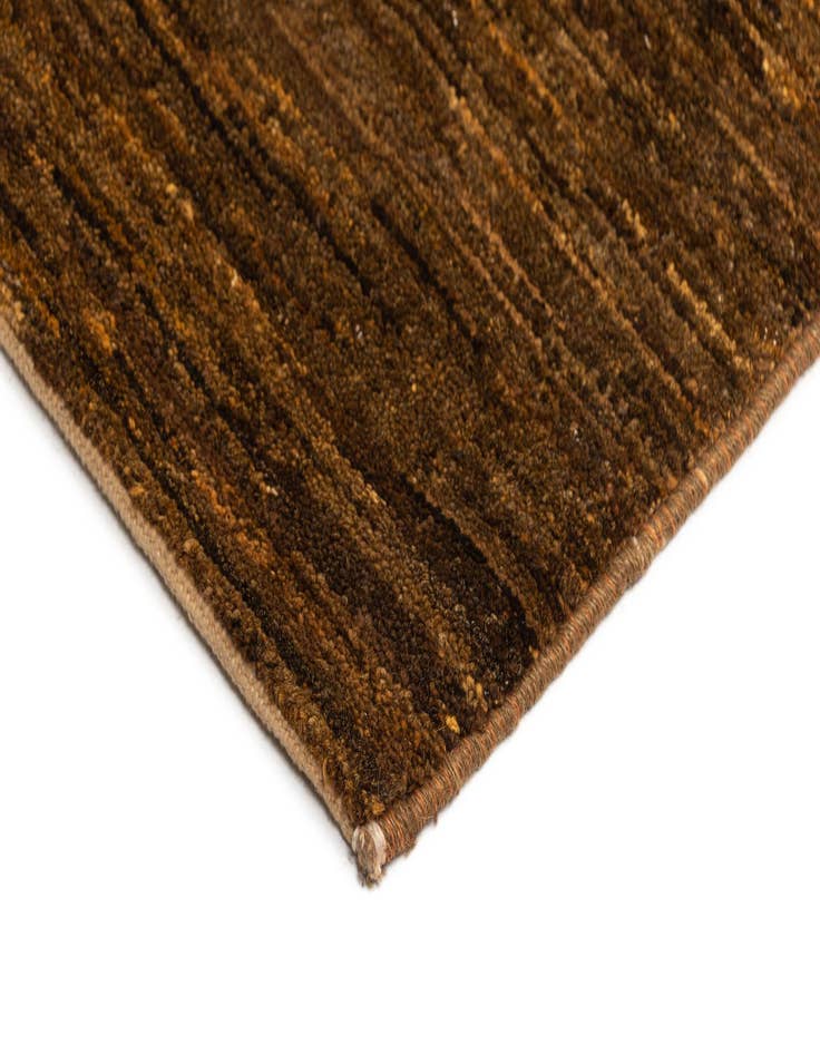 Detail image of 5' 6 x 8' 4 Juma Wool Rug