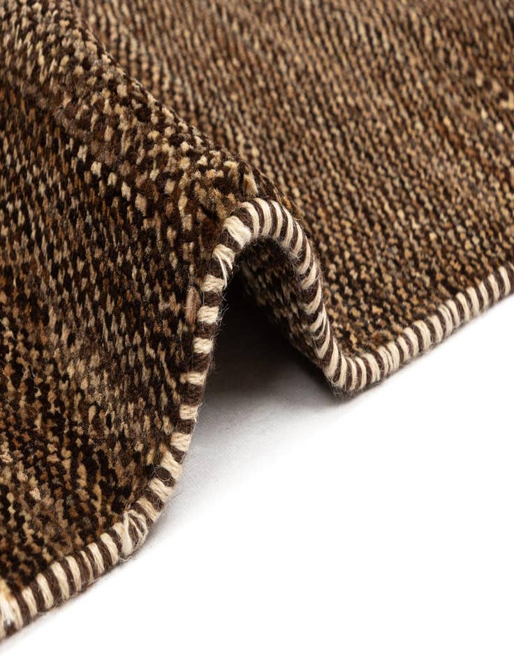 Detail image of 5' 5 x 7' 11 Juma Wool Rug