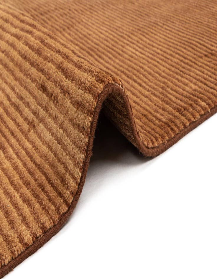 Detail image of 5' 6 x 8' Juma Wool Rug