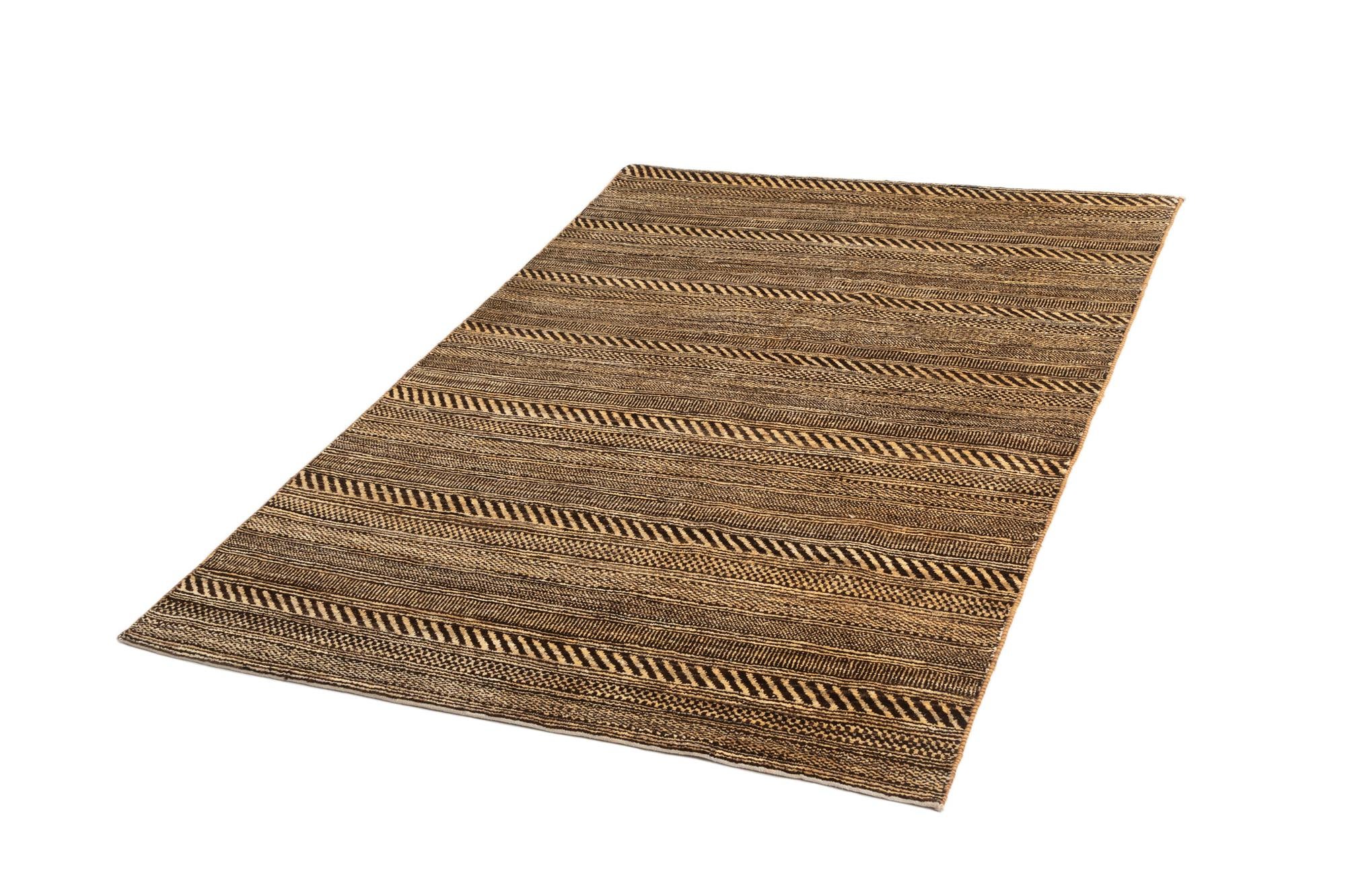 4' 6 x 6' 8 Juma Wool Rug
