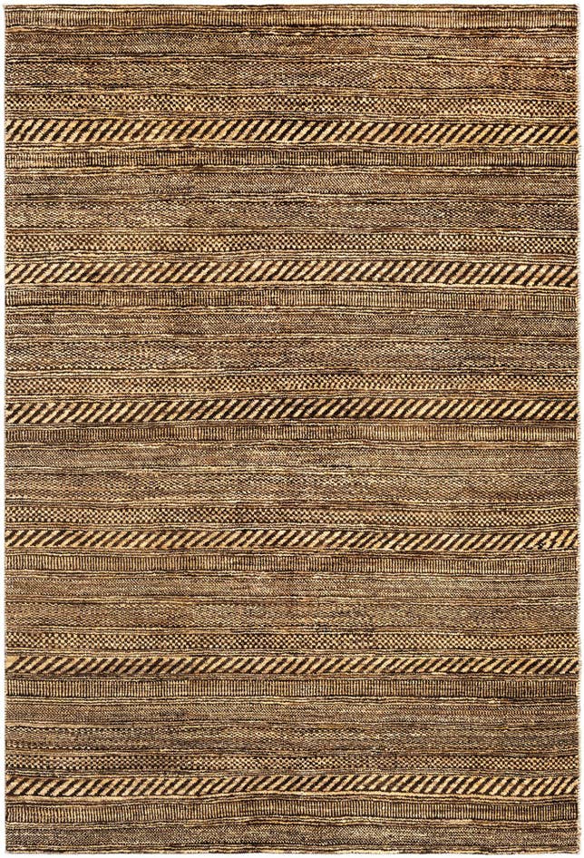 Detail image of 4' 6 x 6' 7 Juma Wool Rug