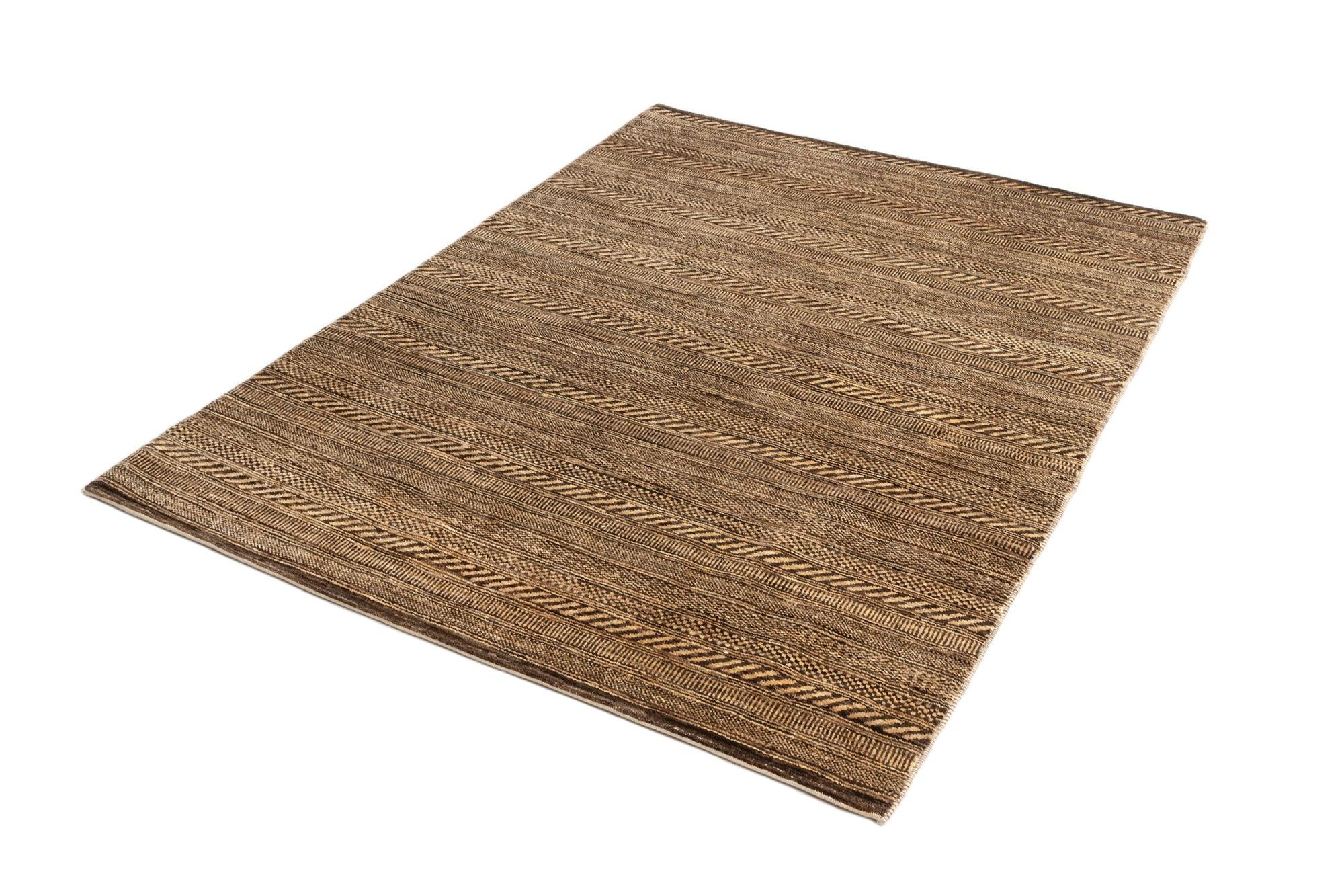 4' 9 x 6' 7 Juma Wool Rug