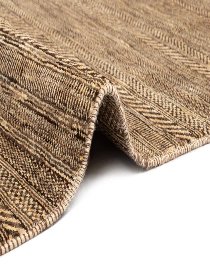 Detail image of 4' 9 x 6' 7 Juma Wool Rug