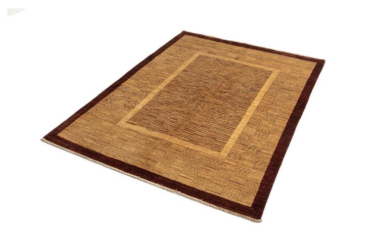 Detail image of 4' 11 x 6' 5 Juma Wool Rug