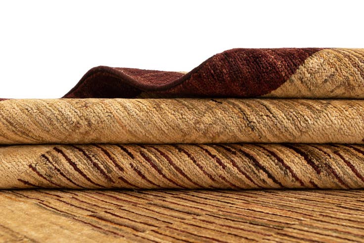 Detail image of 4' 11 x 6' 5 Juma Wool Rug