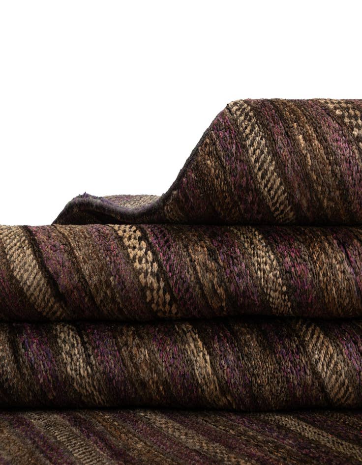 Detail image of 5' 7 x 8' 3 Juma Wool Rug