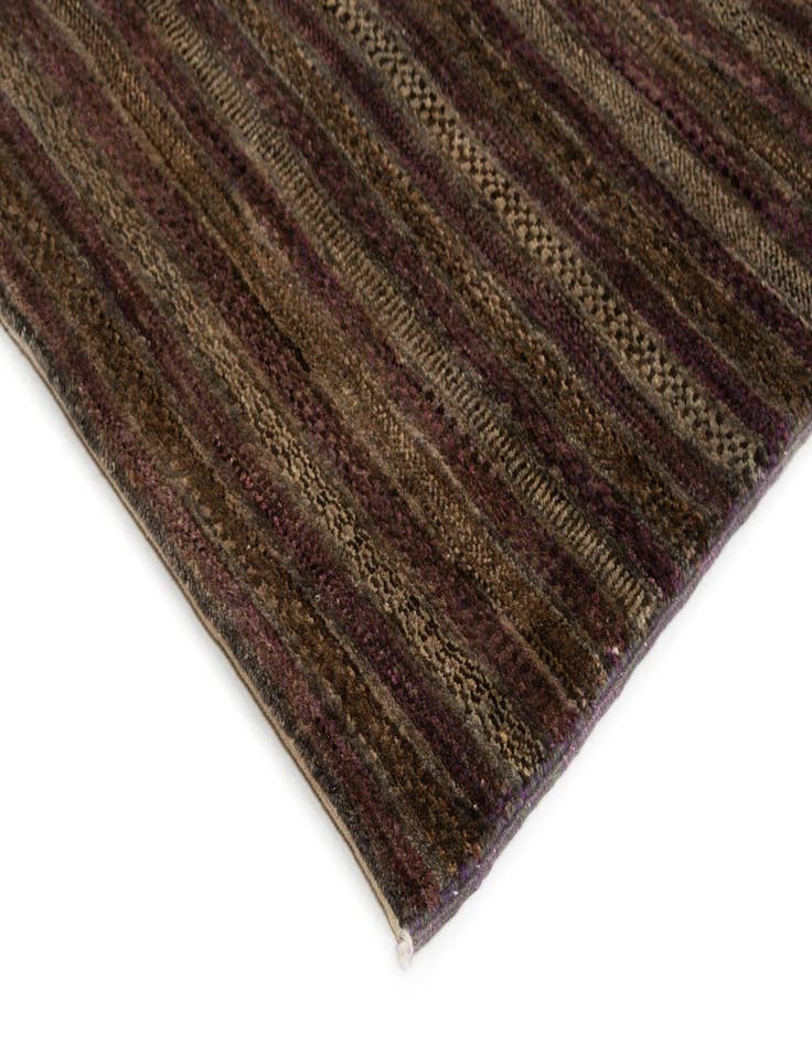 Detail image of 5' 7 x 8' 3 Juma Wool Rug