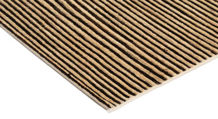 Detail image of 5' 6 x 7' 11 Juma Wool Rug