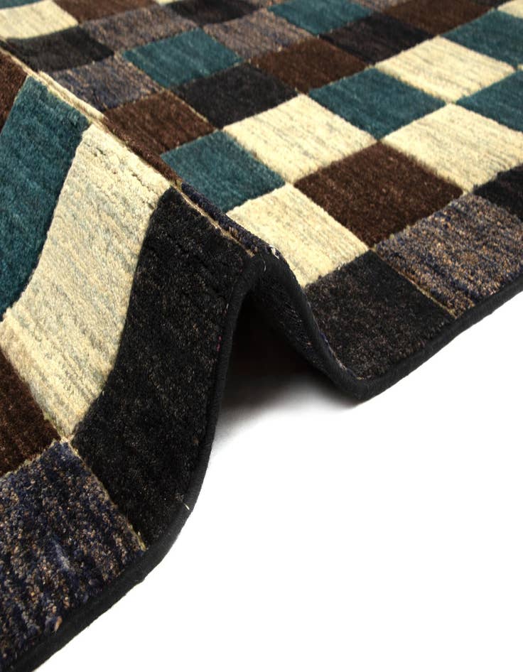 Detail image of 5' 7 x 7' 9 Juma Wool Rug