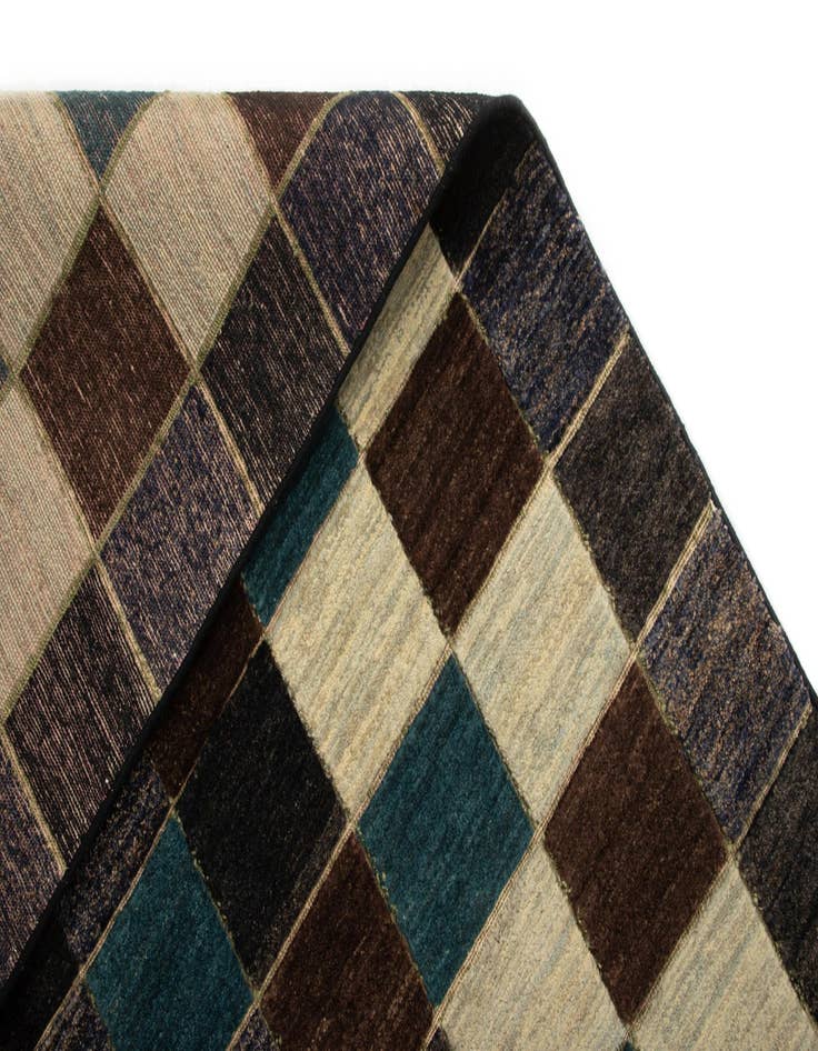 Detail image of 5' 7 x 7' 9 Juma Wool Rug