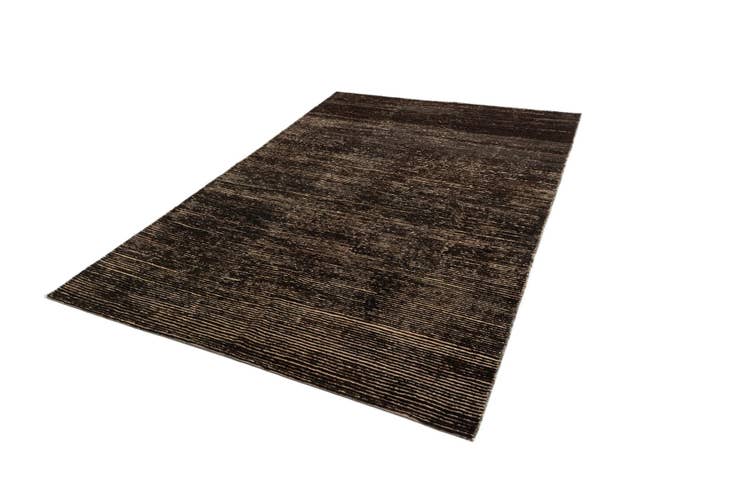 Detail image of 6' x 8' 11 Juma Wool Rug