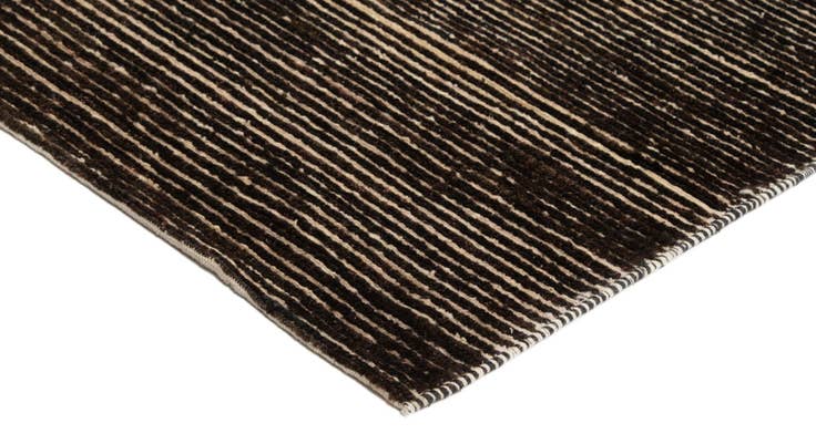 Detail image of 6' x 8' 11 Juma Wool Rug