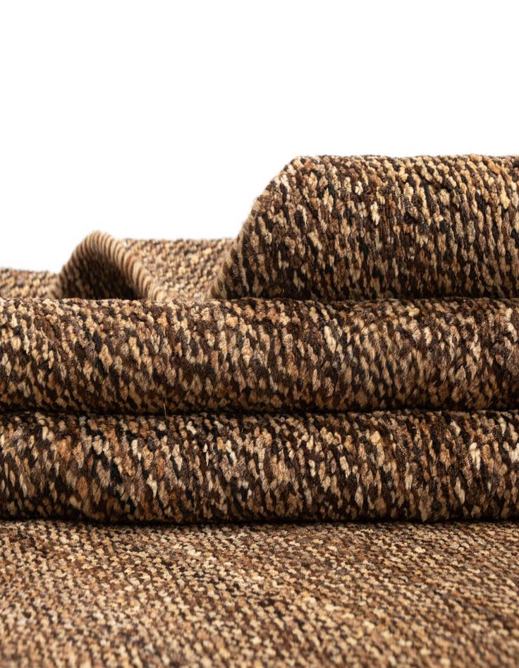 Detail image of 5' 5 x 7' 11 Juma Wool Rug