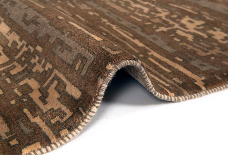 Detail image of 8' 1 x 10' 1 Juma Wool Rug