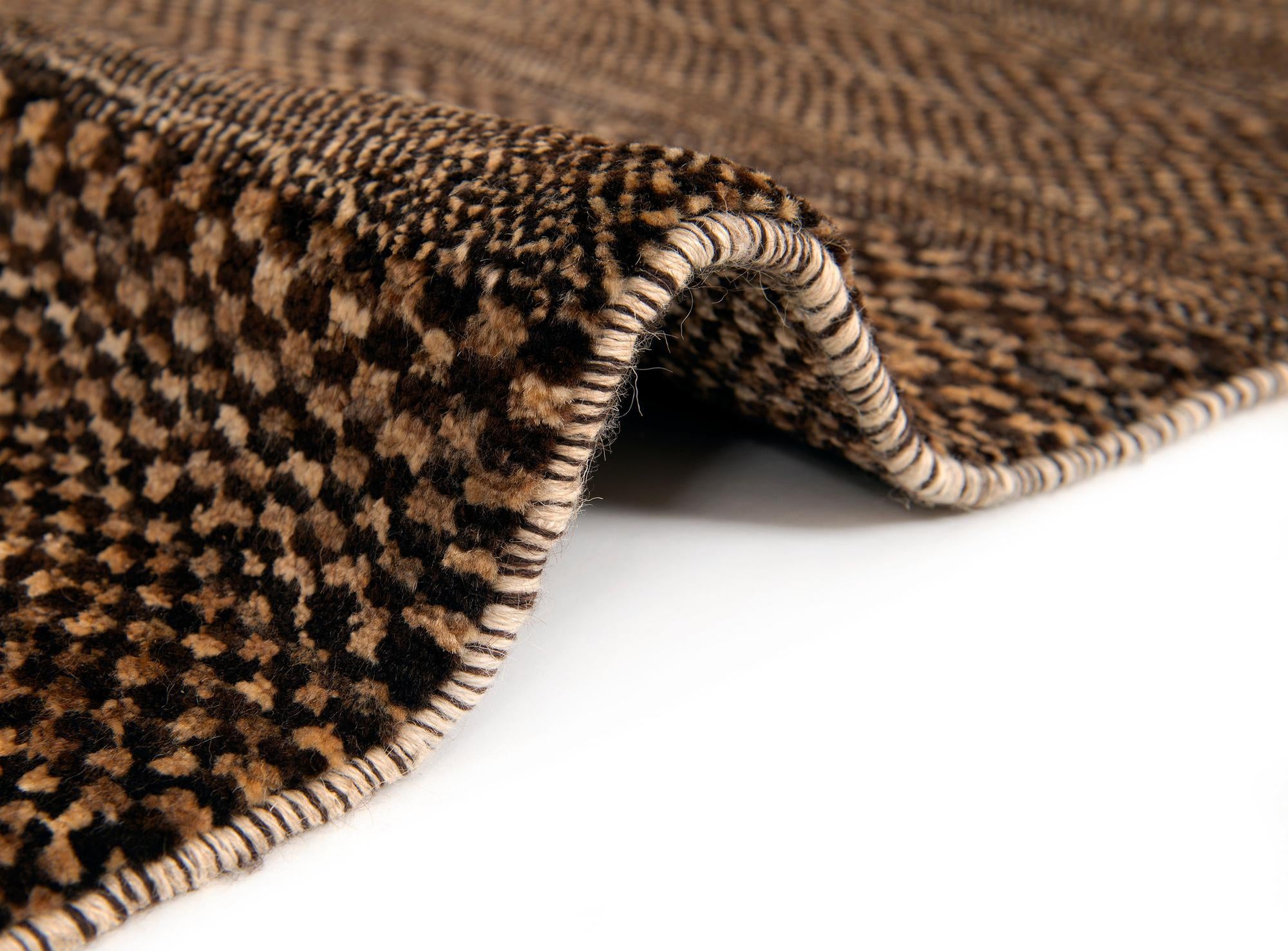 5' 7 x 8' 3 Juma Wool Rug