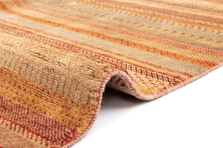 Detail image of 6' 7 x 8' 10 Juma Wool Rug