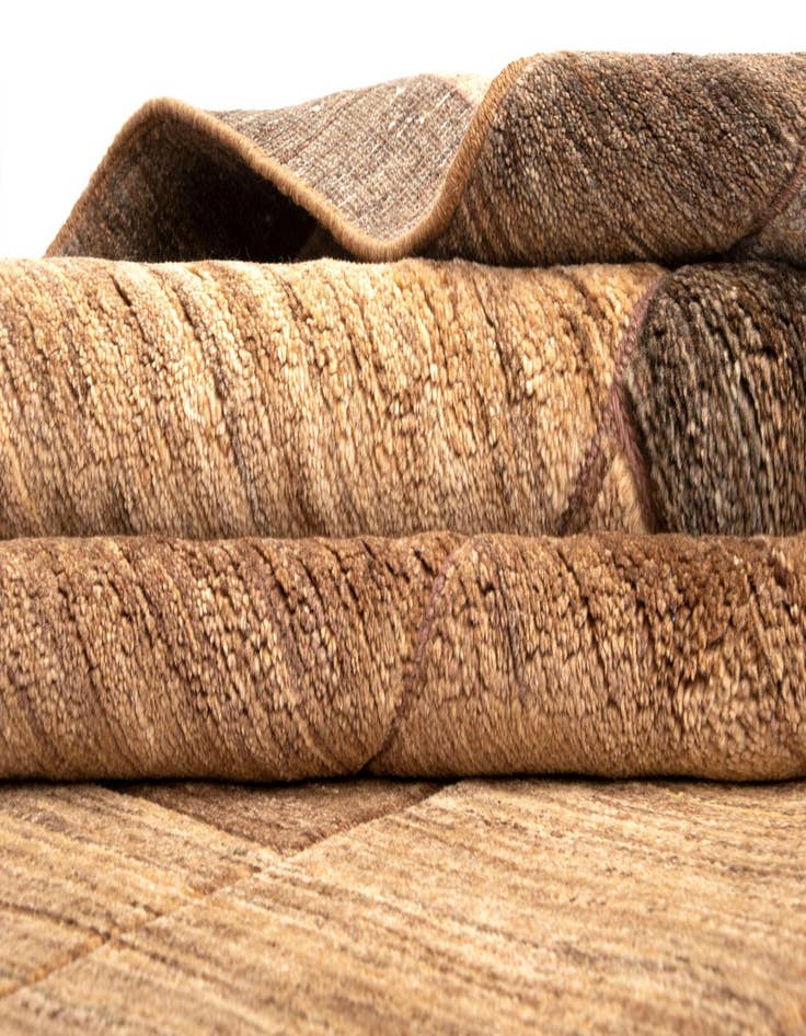 Detail image of 4' 11 x 6' 6 Juma Wool Rug