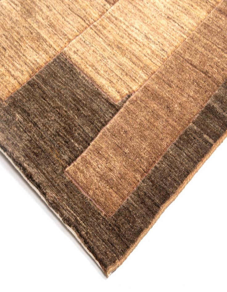 Detail image of 4' 11 x 6' 6 Juma Wool Rug