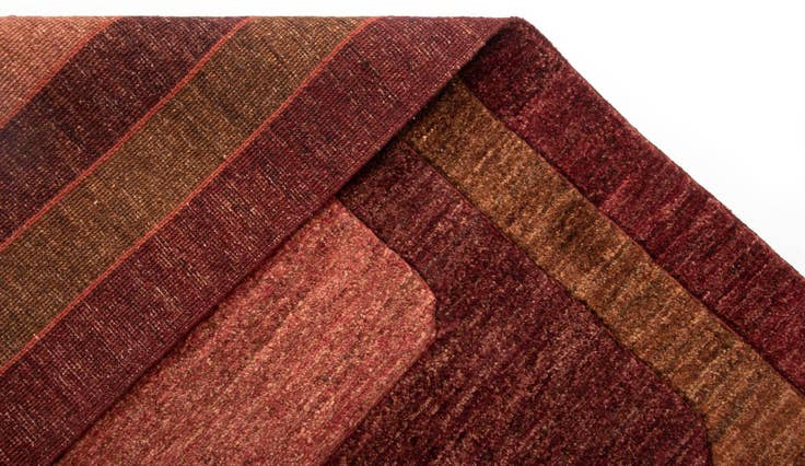 Detail image of 4' 10 x 6' 5 Juma Wool Rug