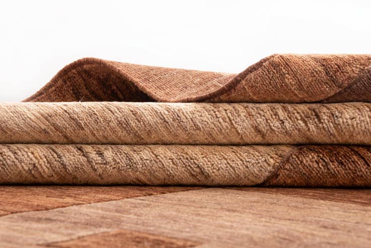 Detail image of 6' 9 x 9' 5 Juma Wool Rug