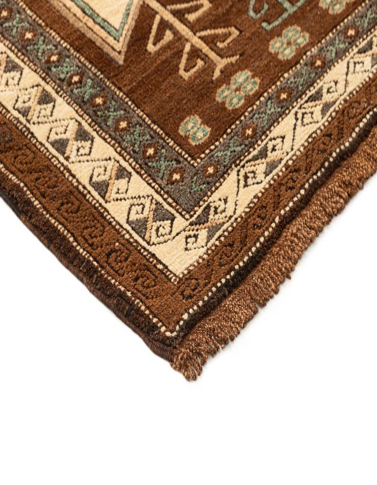 Detail image of 5' x 6' 9 Hand Knotted Kars Wool Rug