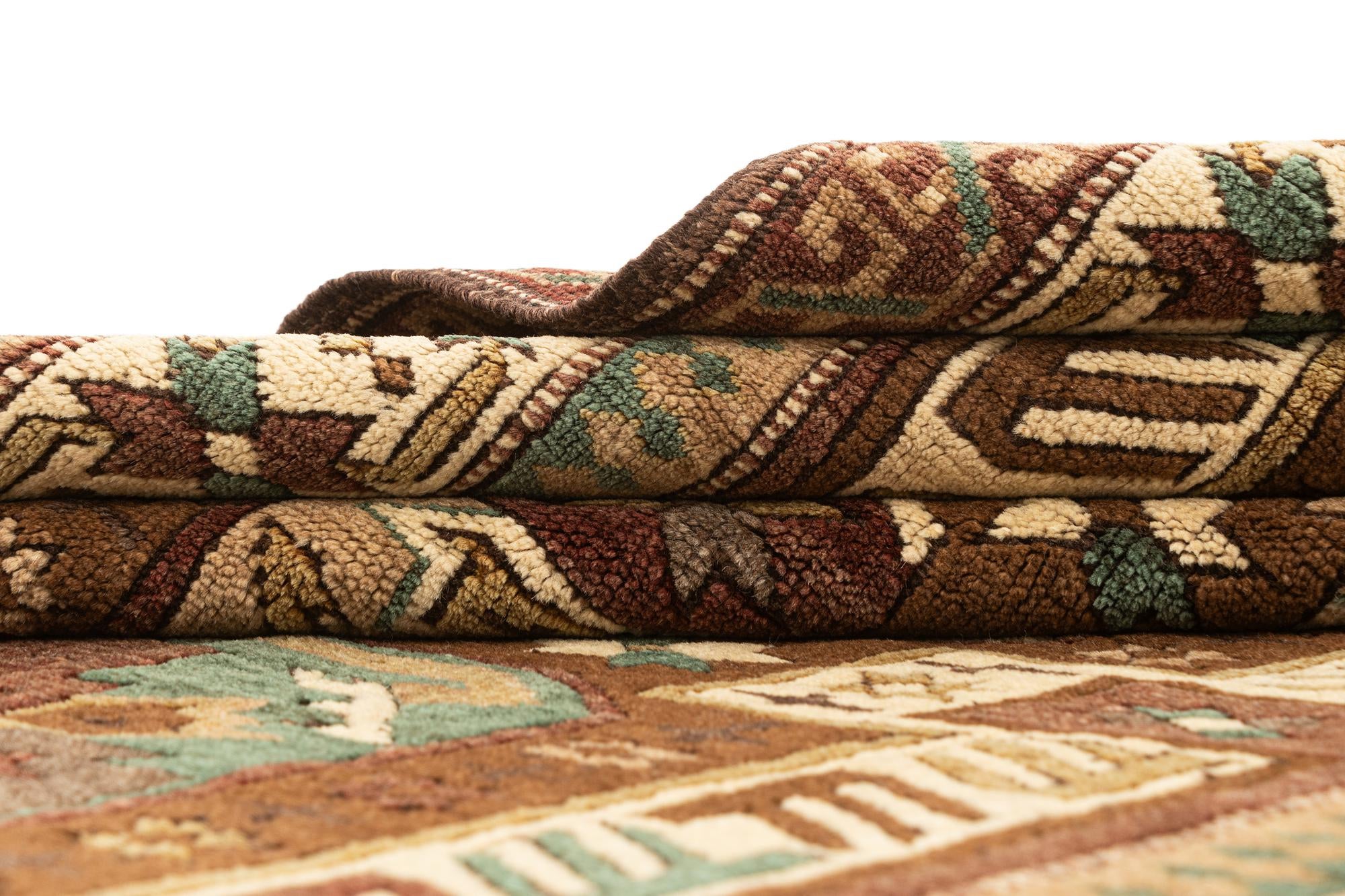 4' 5 x 6' 10 Hand Knotted Kars Wool Rug