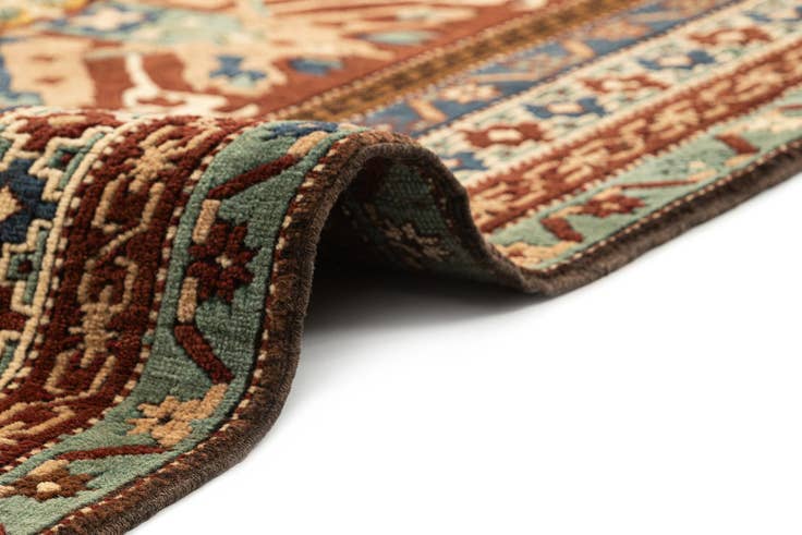 Detail image of 4' 9 x 6' 5 Hand Knotted Kars Wool Rug