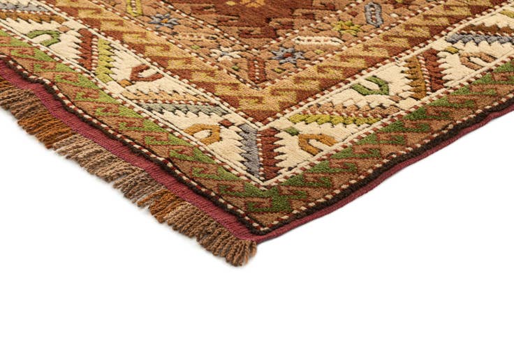 Detail image of 4' 3 x 6' 4 Hand Knotted Kars Wool Rug