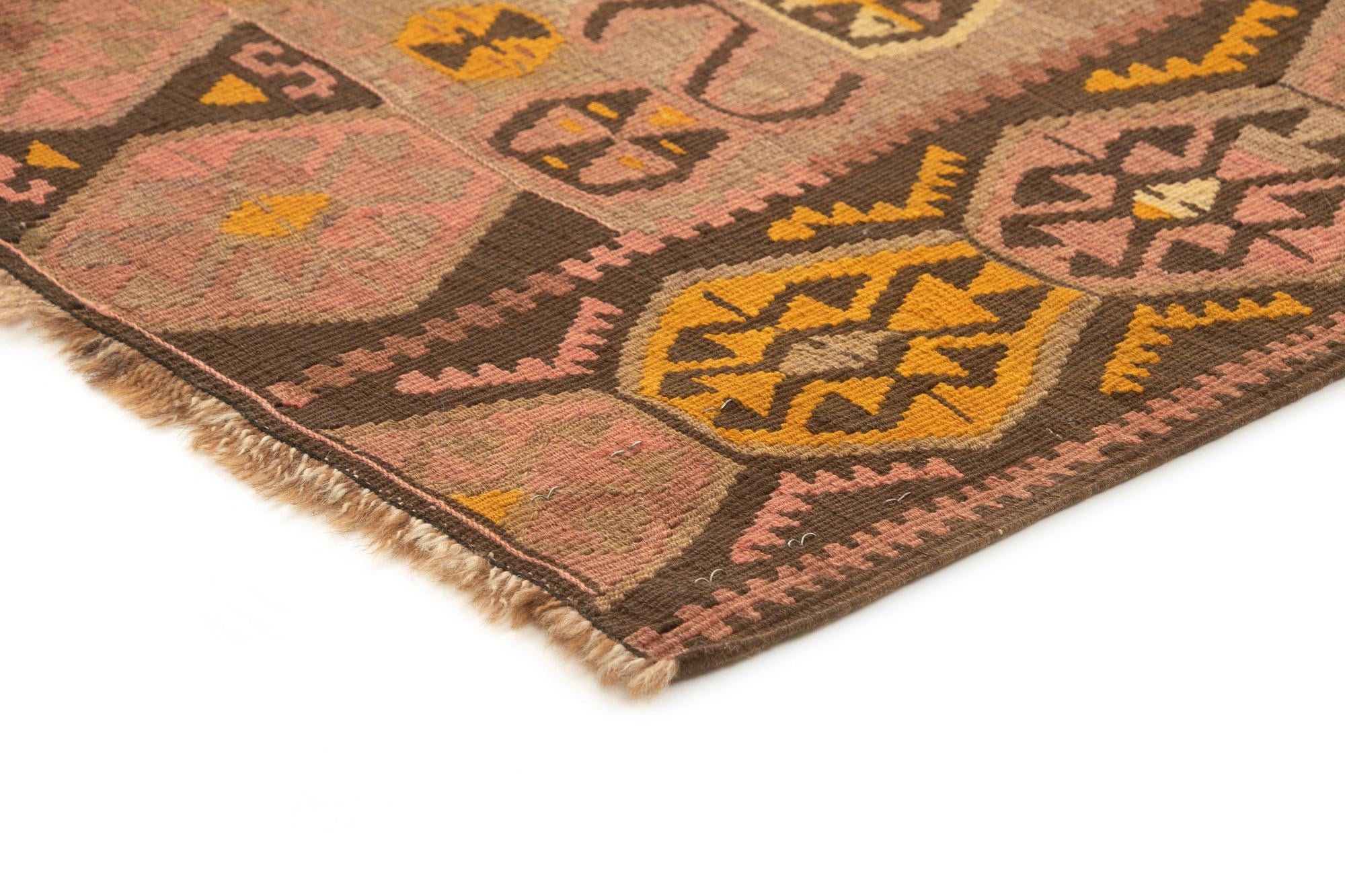4' 9 x 9' 3 Kars Rug