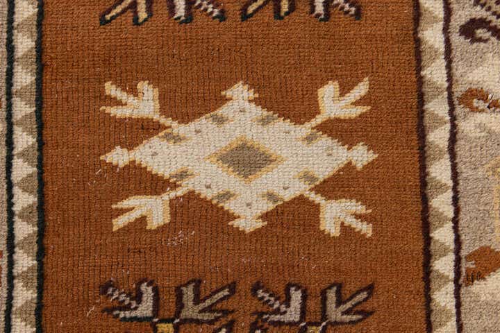 4' x 7' 6 Hand Knotted Kars Wool Rug