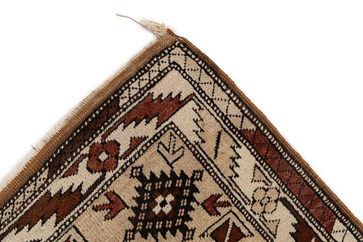 4' 3 x 7' 7 Hand Knotted Kars Wool Rug