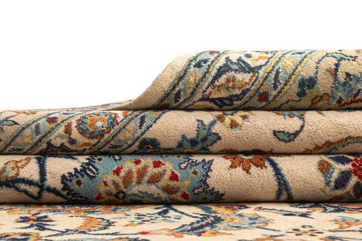 Detail image of 7' 4 x 11' 7 Kashan Wool Rug