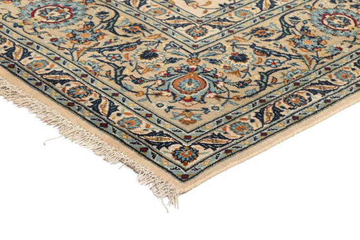 Detail image of 7' 4 x 11' 7 Kashan Wool Rug