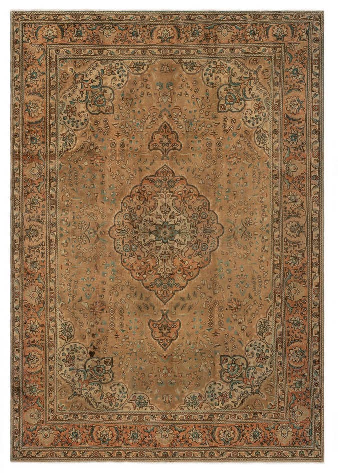 Detail image of 7' 8 x 11' 1 Hand Knotted Kashan Persian Wool Rug