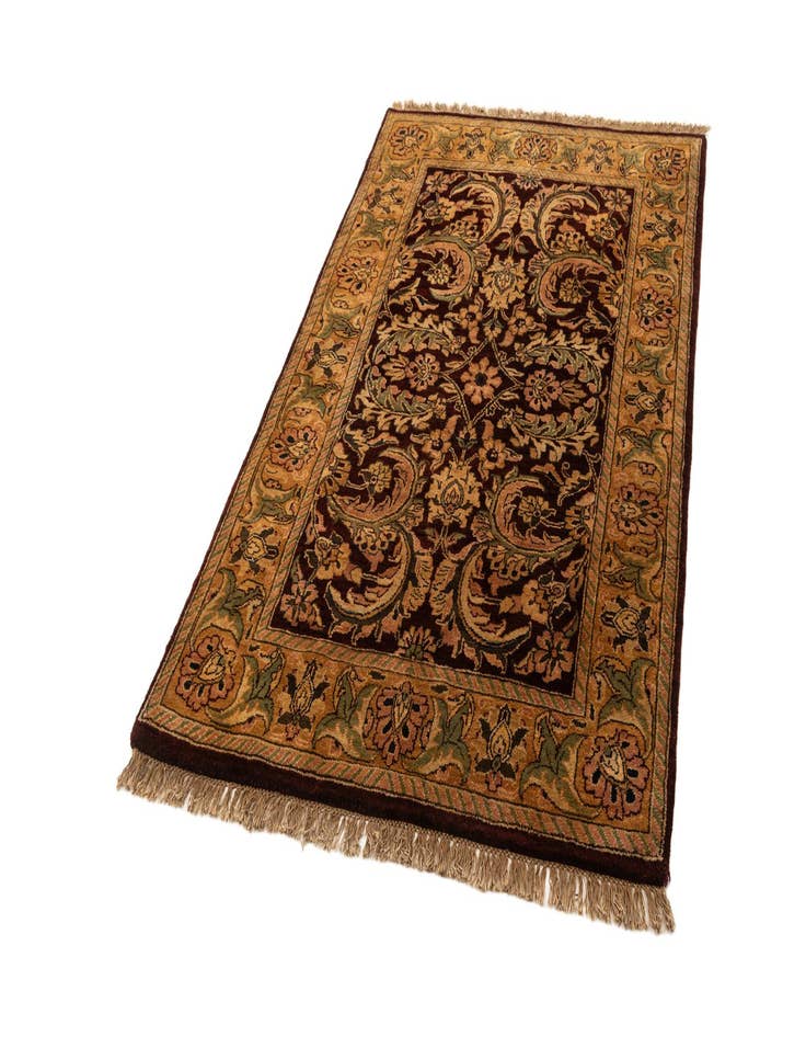 Detail image of 4' 1 x 6' 4 Kashan Rug